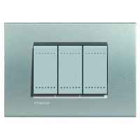 Placca Living Light tech LNA4803TE Bticino Quadra